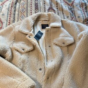 Abercrombie & Fitch Off-White Sherpa Jacket
